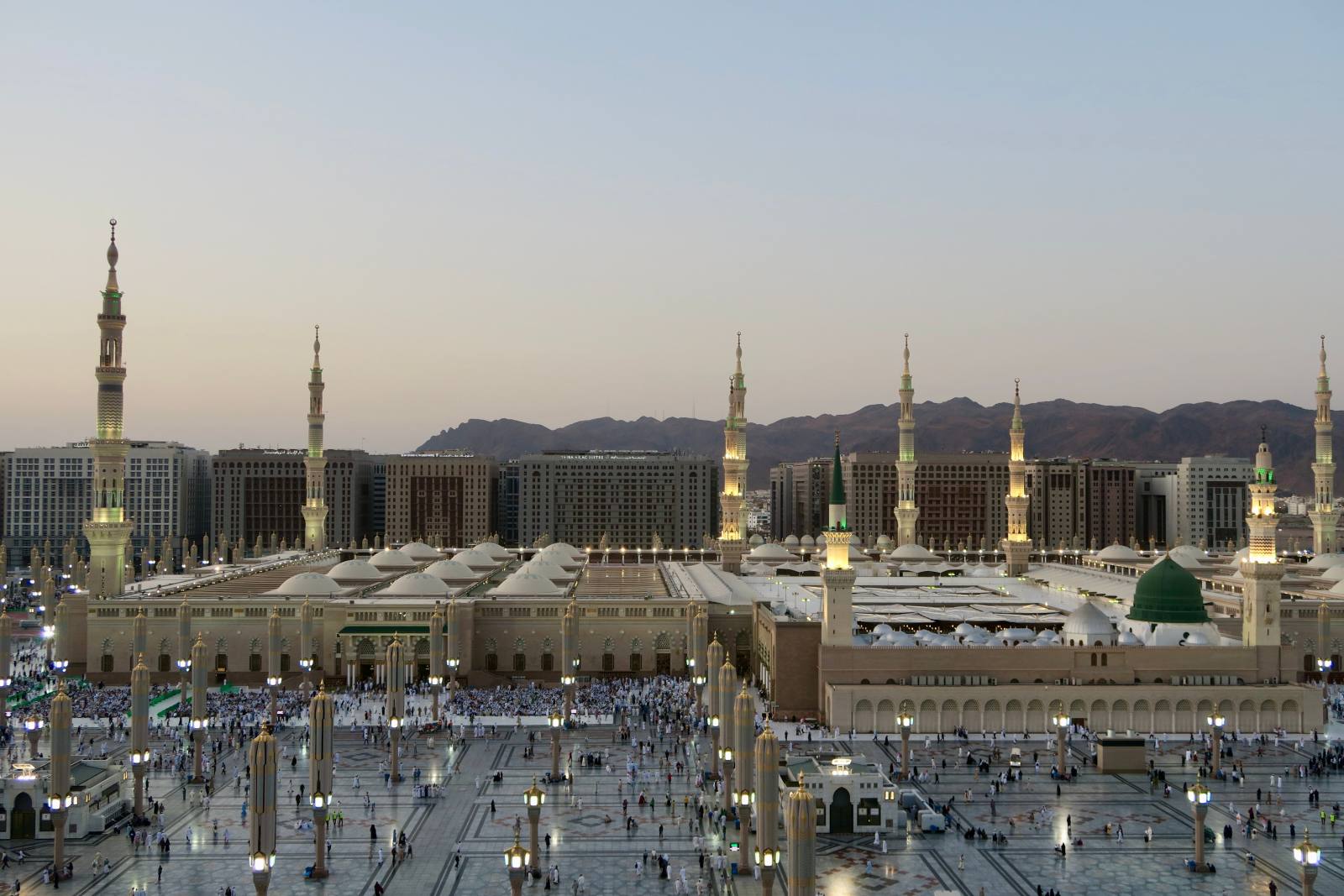 10 Days &middot; 9 Nights